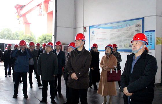 2020年12月8日，常州科教城管委会向导一行来尊龙凯时电缆旅行